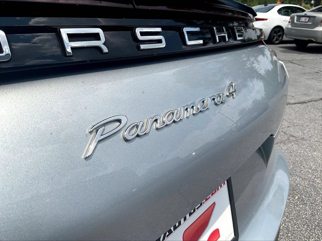 Used 2020 Porsche Panamera 4 AWD/4WD image 21