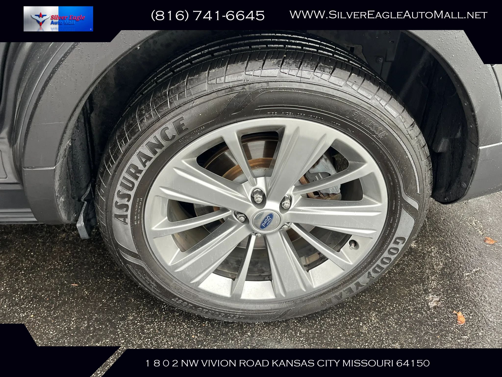 Used 2018 Ford Explorer Limited FWD image 13