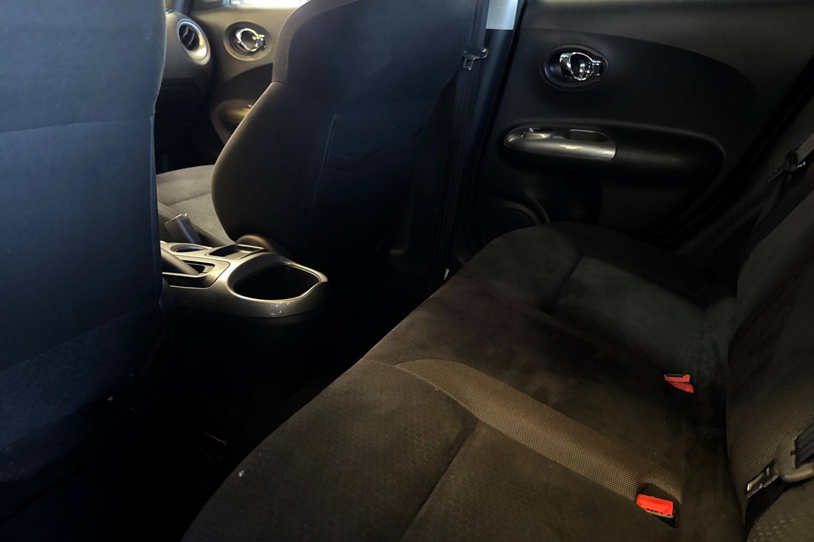 Used 2012 Nissan Juke SV w/ Chrome Pkg FWD image 8