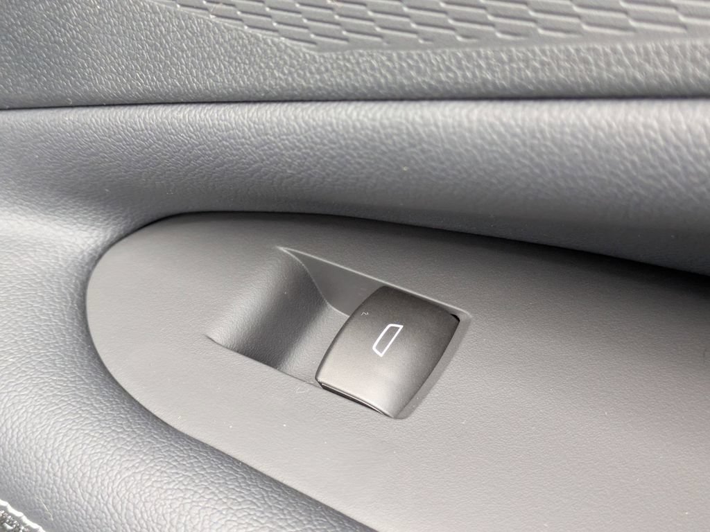 New 2026 Chevrolet Blazer EV LT FWD image 30
