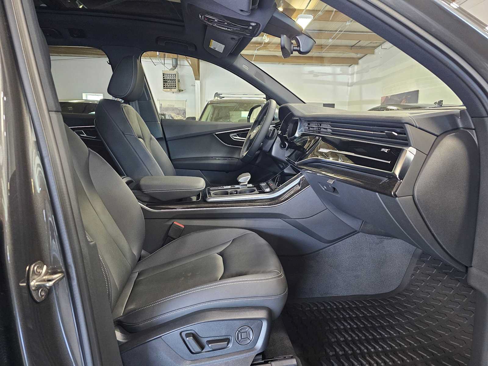 New 2026 Audi Q7 2.0T Premium AWD/4WD image 10
