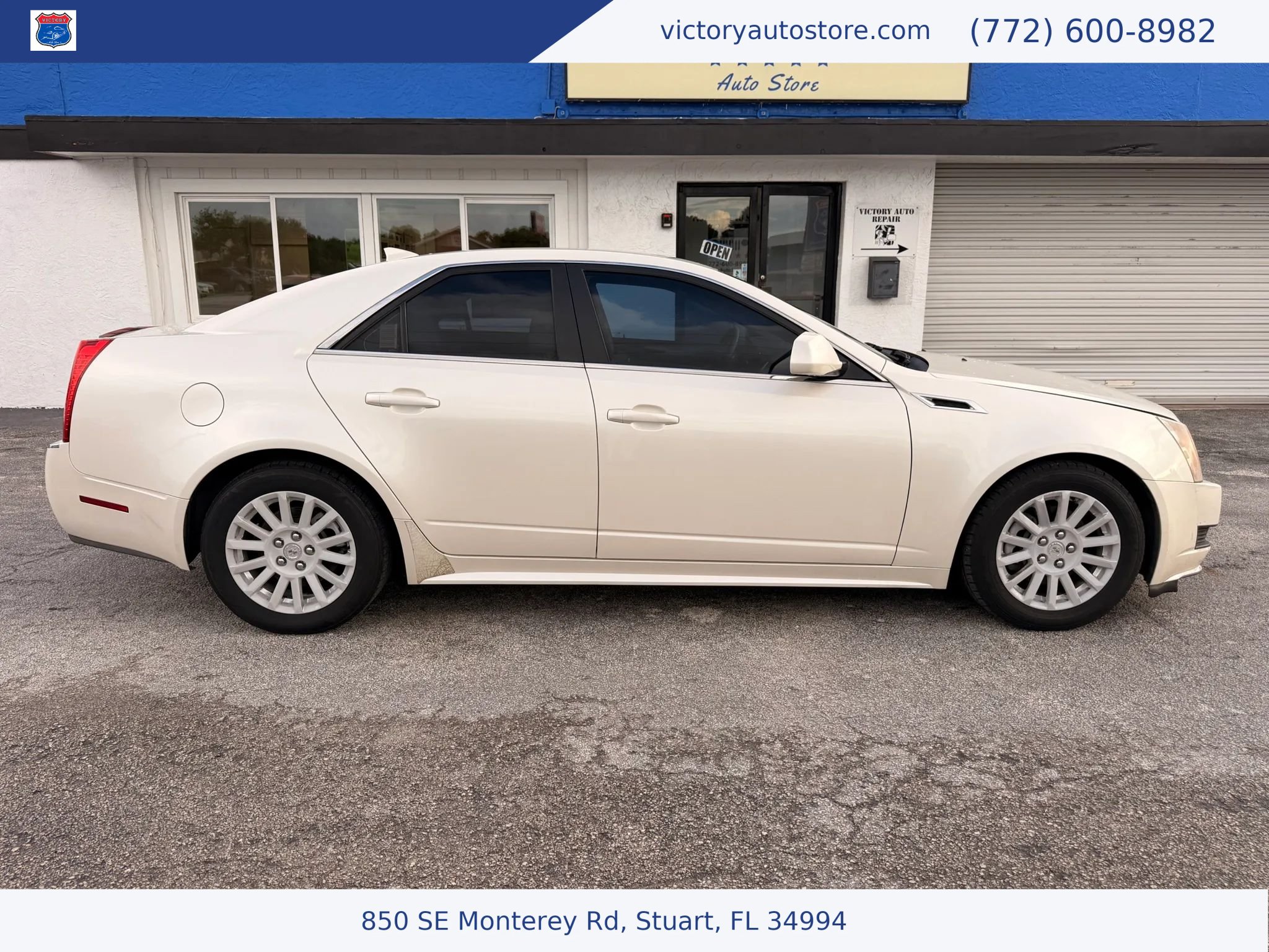 Used 2011 Cadillac CTS Sedan RWD image 11