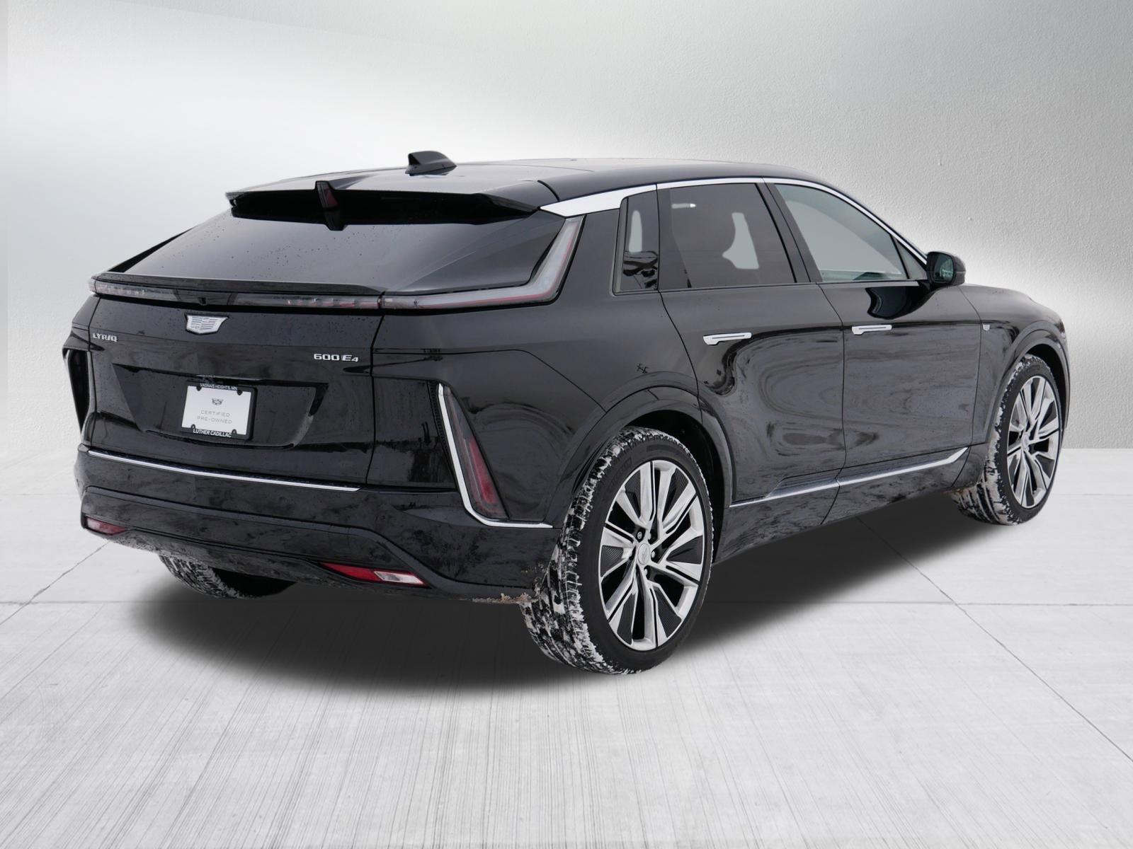 Certified 2024 Cadillac Lyriq Luxury w/ LPO, Floor Liner Package image 6