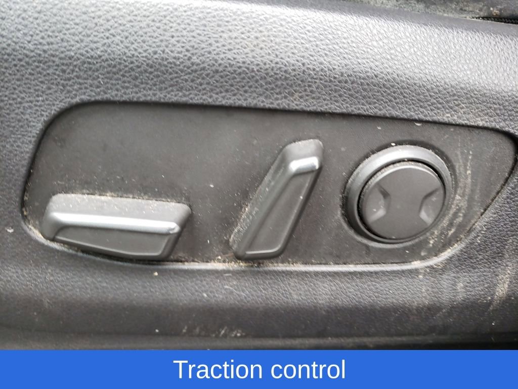 Used 2022 Kia Carnival LX image 15