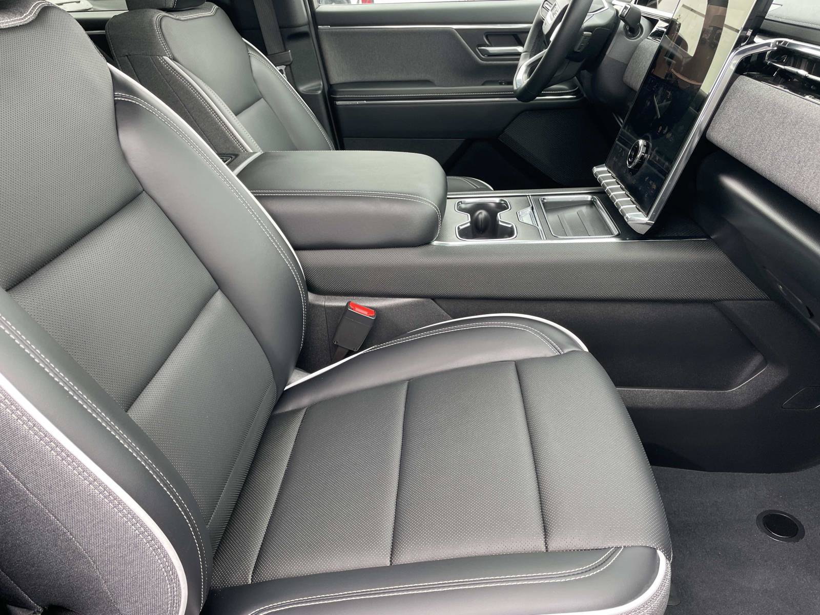Used 2026 GMC Sierra EV Elevation AWD/4WD image 27
