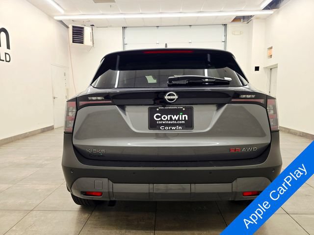 Used 2025 Nissan Kicks SR AWD/4WD image 4