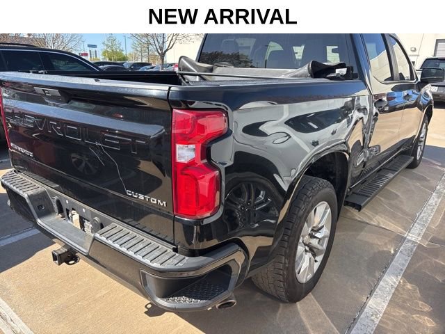 Used 2020 Chevrolet Silverado 1500 Custom w/ Custom Value Package image 4