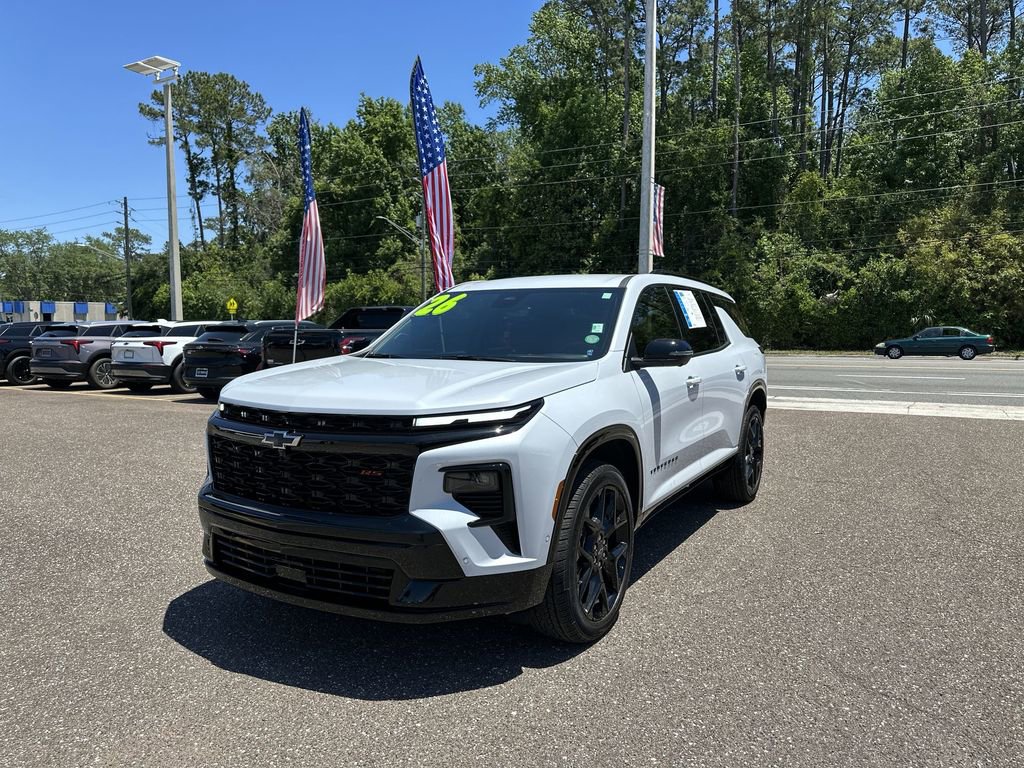 Used 2026 Chevrolet Traverse RS FWD image 12