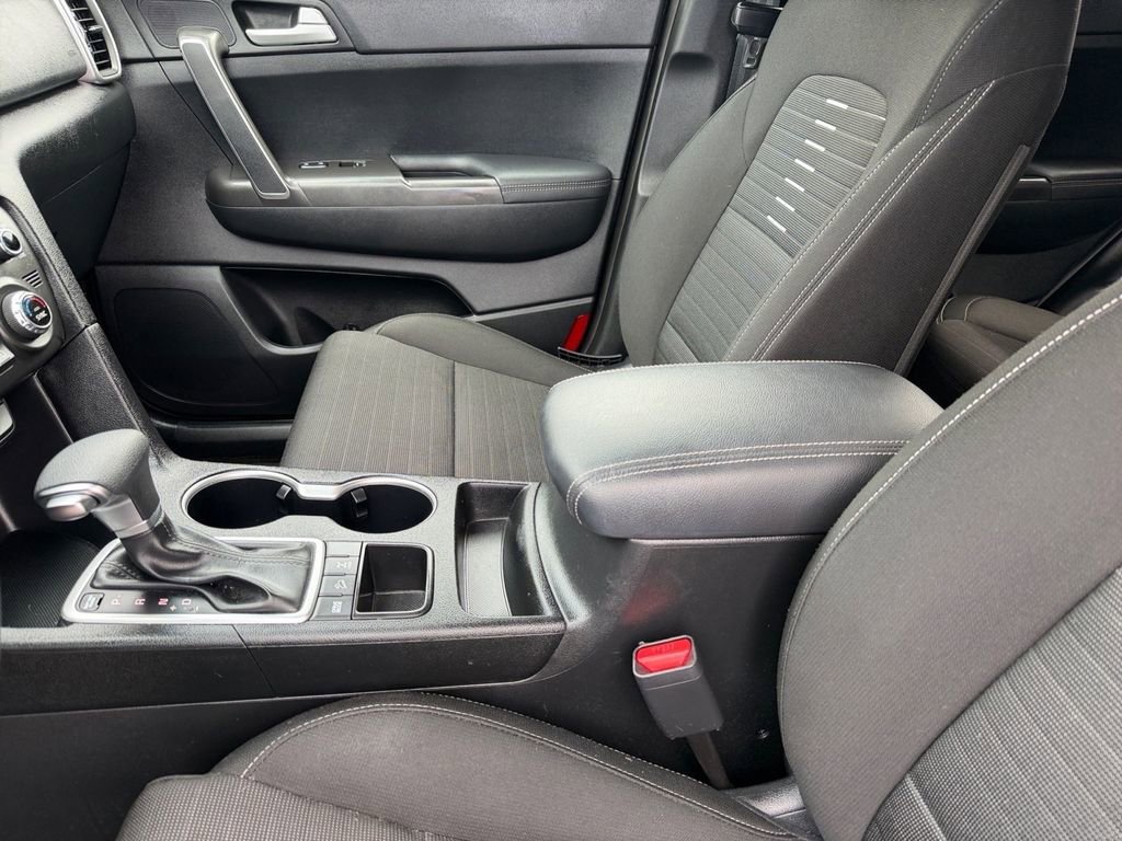 Used 2022 Kia Sportage LX w/ LX AWD Value Edition Package image 12