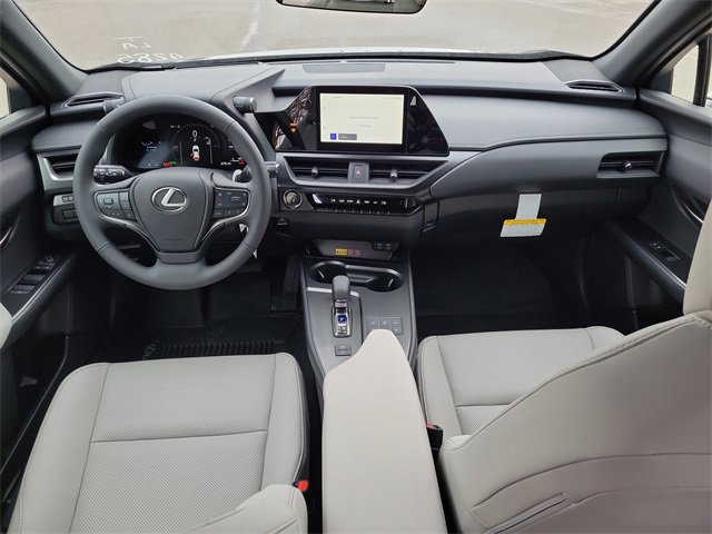 New 2025 Lexus UX 300h AWD image 9