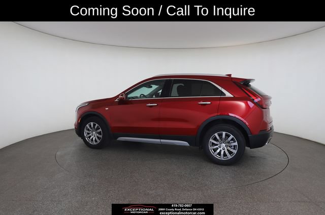 Used 2021 Cadillac XT4 Premium Luxury w/ Cold Weather Package AWD/4WD image 9