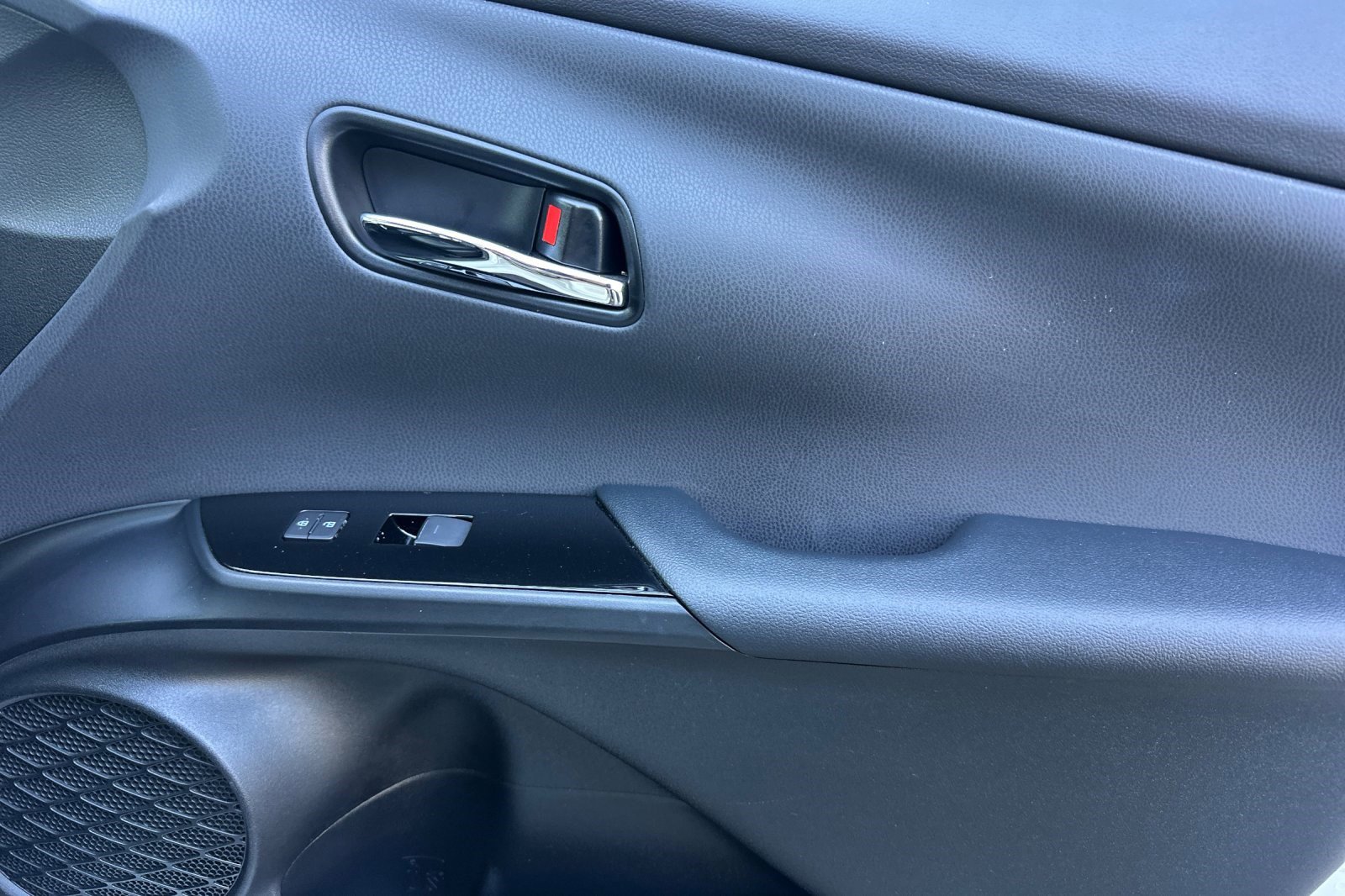 Used 2019 Toyota Prius Prime Premium image 20