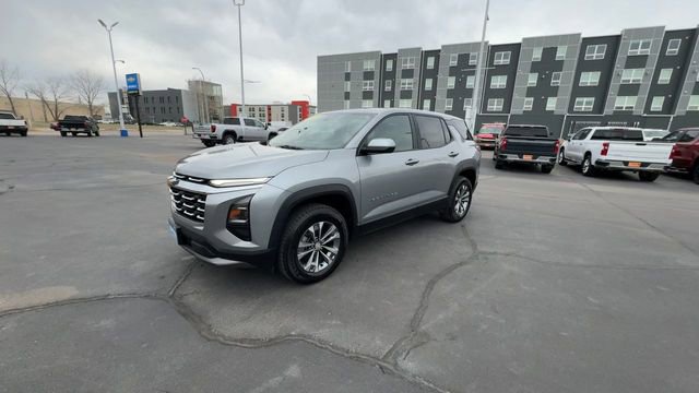 Certified 2025 Chevrolet Equinox LT image 4