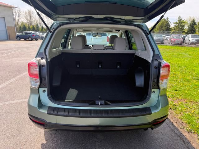 Used 2017 Subaru Forester 2.5i Premium w/ All-Weather Package AWD/4WD image 3