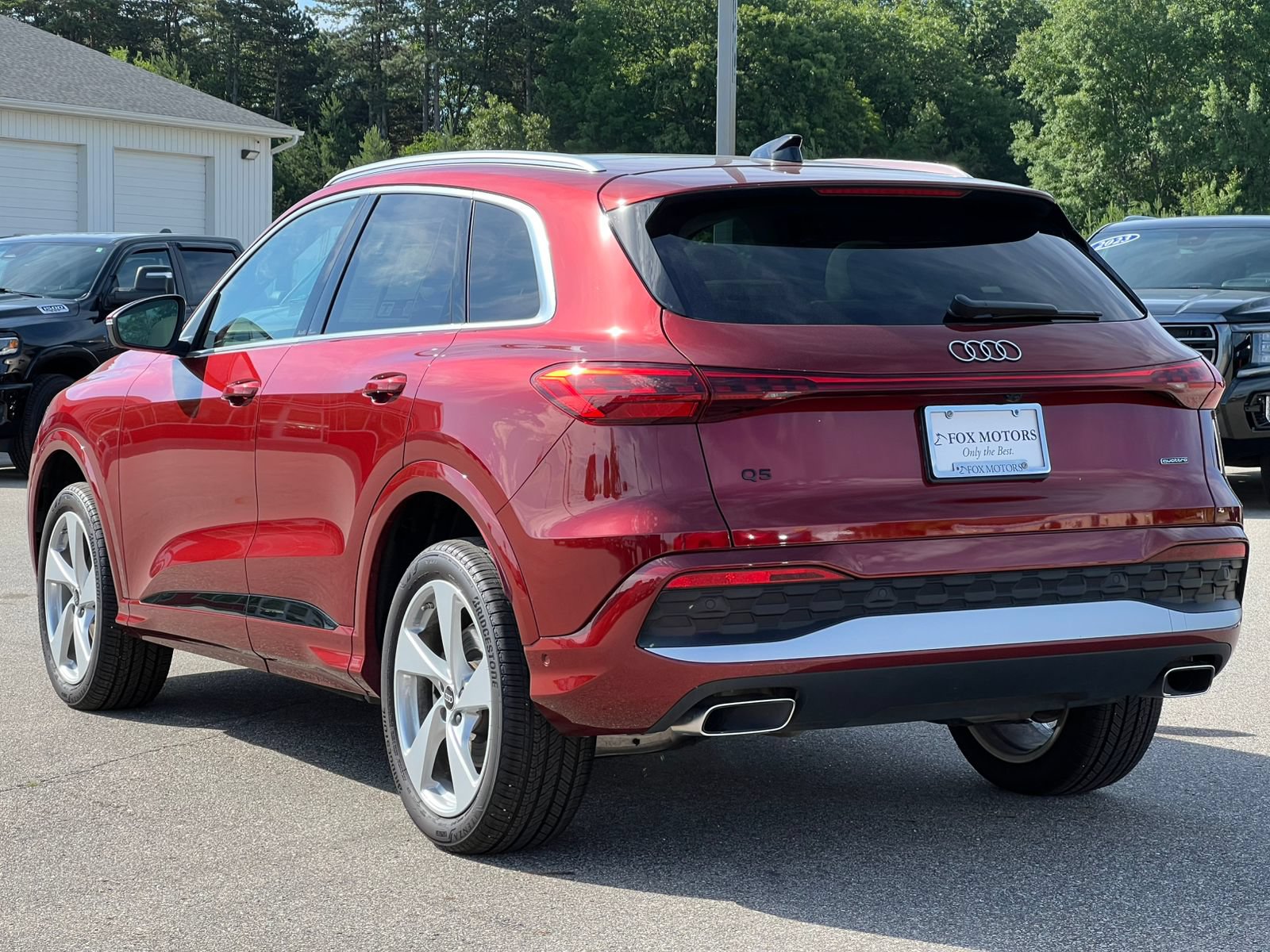 Used 2025 Audi Q5 Premium Plus w/ Premium Plus AWD/4WD image 44