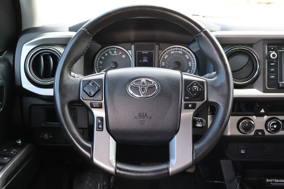 Used 2017 Toyota Tacoma SR5 w/ Tow Package image 18