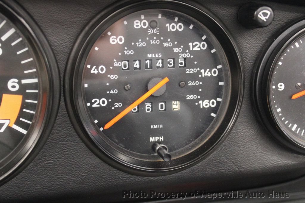 Used 1988 Porsche 911 Carrera RWD image 20