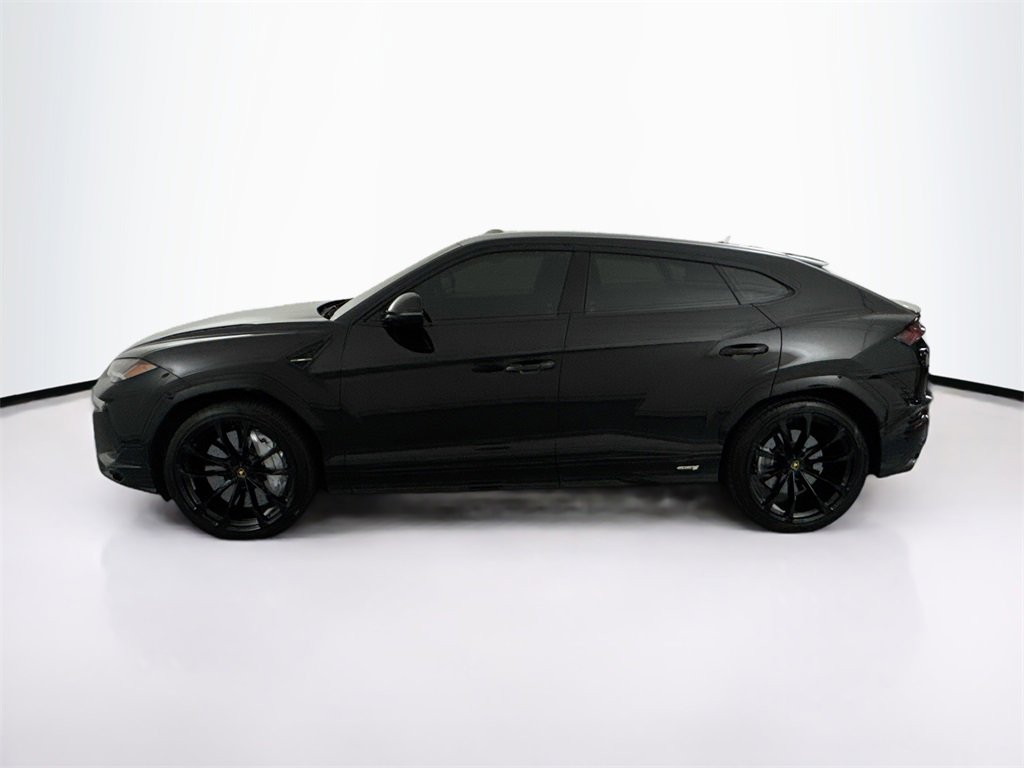 Used 2024 Lamborghini Urus S image 8