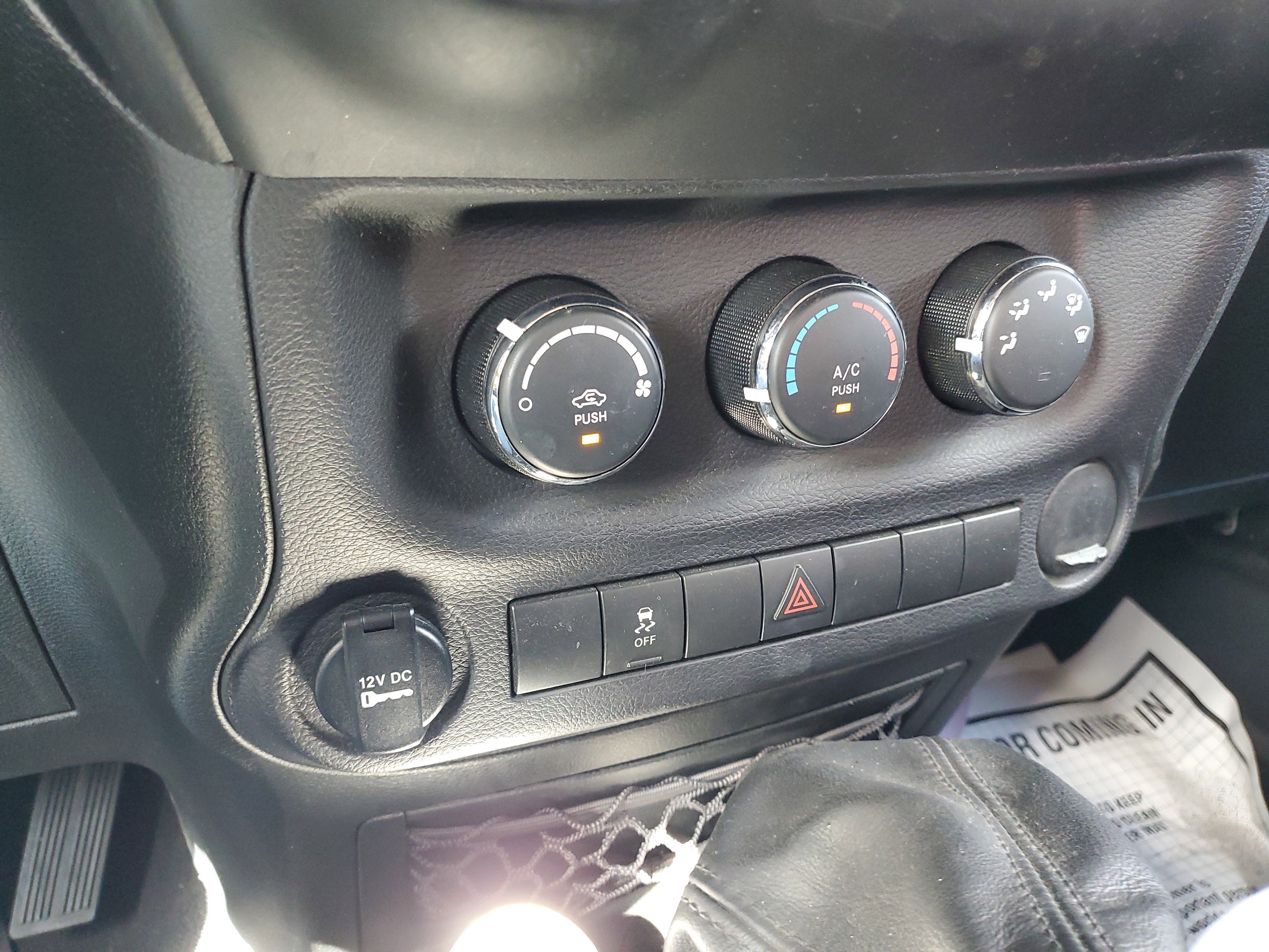 Used 2017 Jeep Wrangler Sport image 17