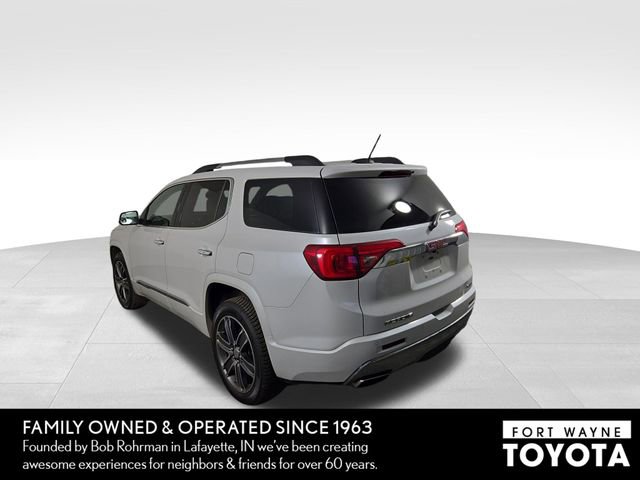 Used 2017 GMC Acadia Denali w/ Technology Package image 9