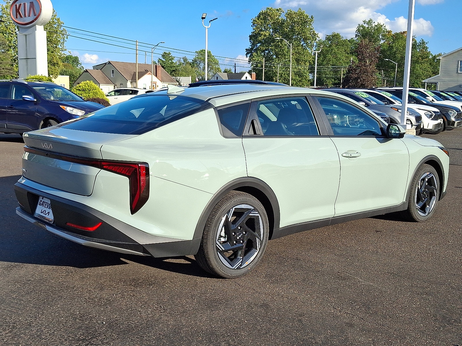 New 2025 Kia K4 EX image 4