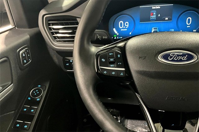 Used 2023 Ford Escape Platinum image 11