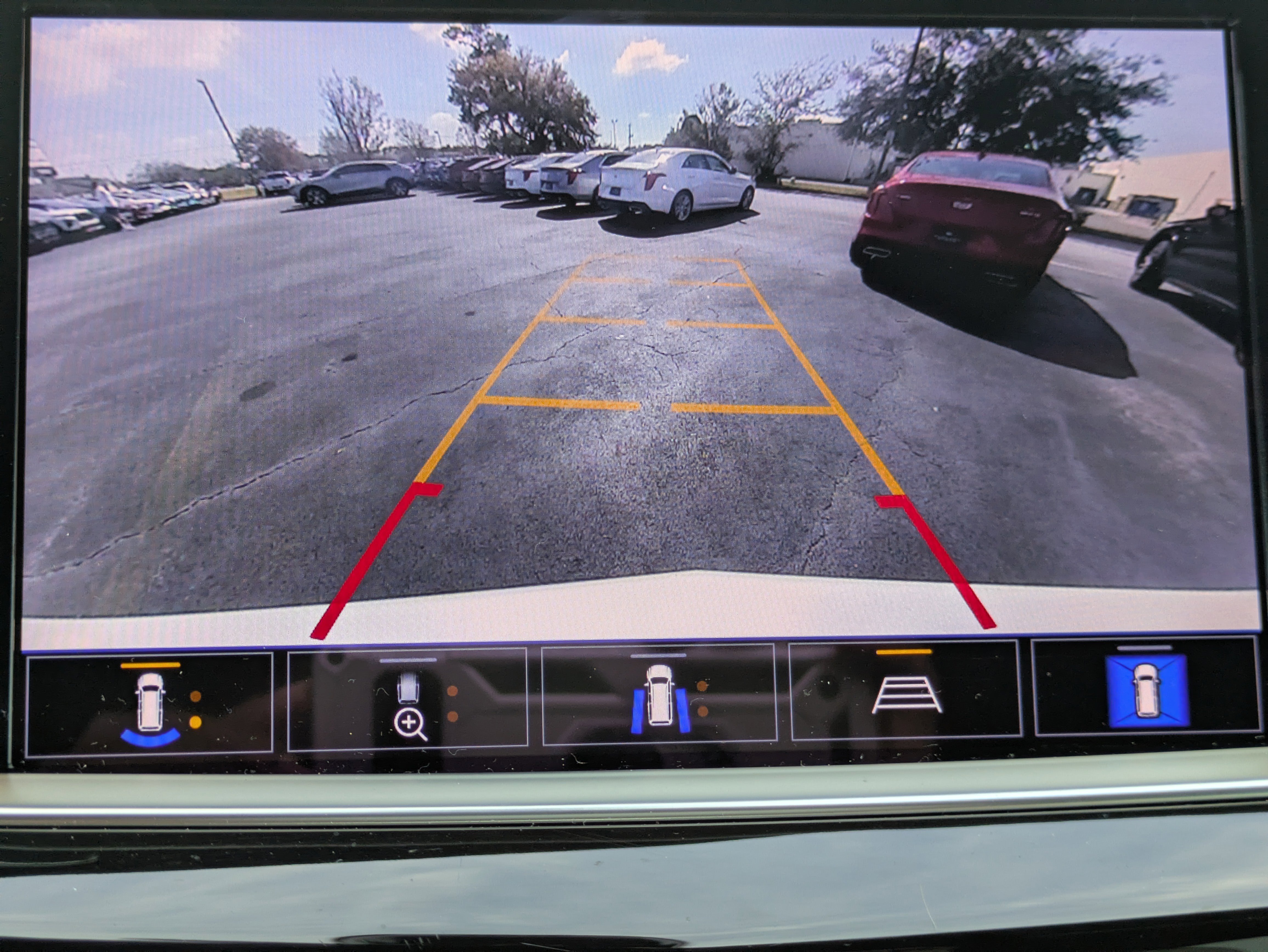 Used 2022 Cadillac XT5 Sportv w/ LPO, ONYX Package image 15