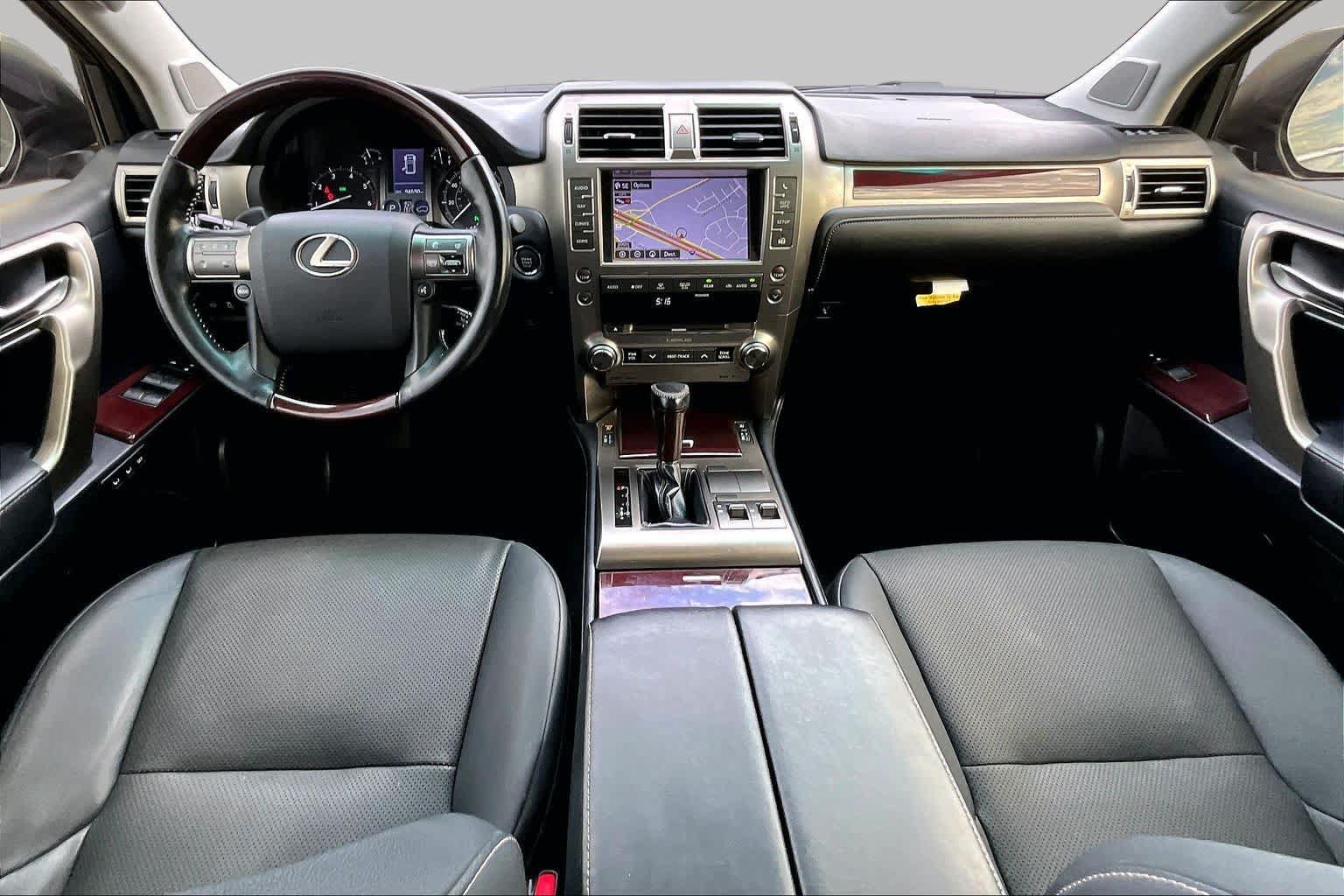 Used 2019 Lexus GX 460 Premium AWD/4WD image 16