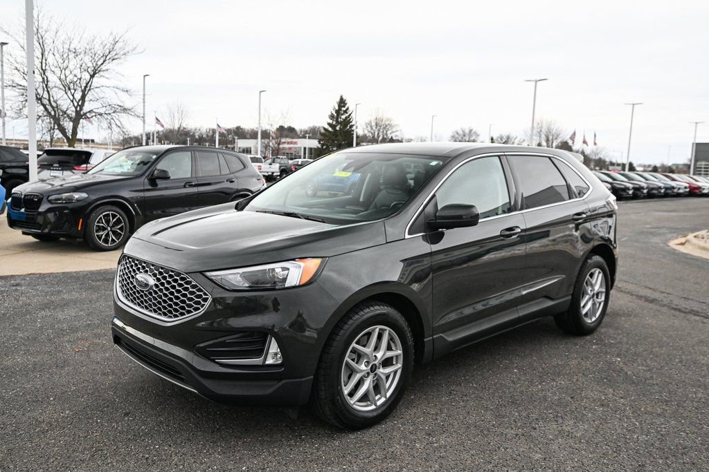 Certified 2024 Ford Edge SEL w/ Convenience Package image 9