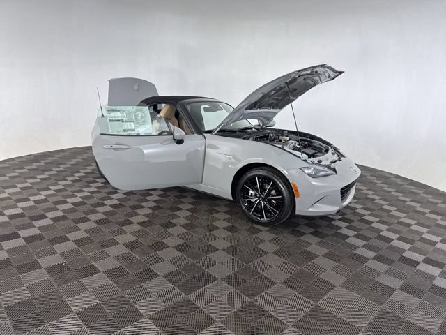New 2026 MAZDA MX-5 Miata Grand Touring w/ Weather Package RWD image 12