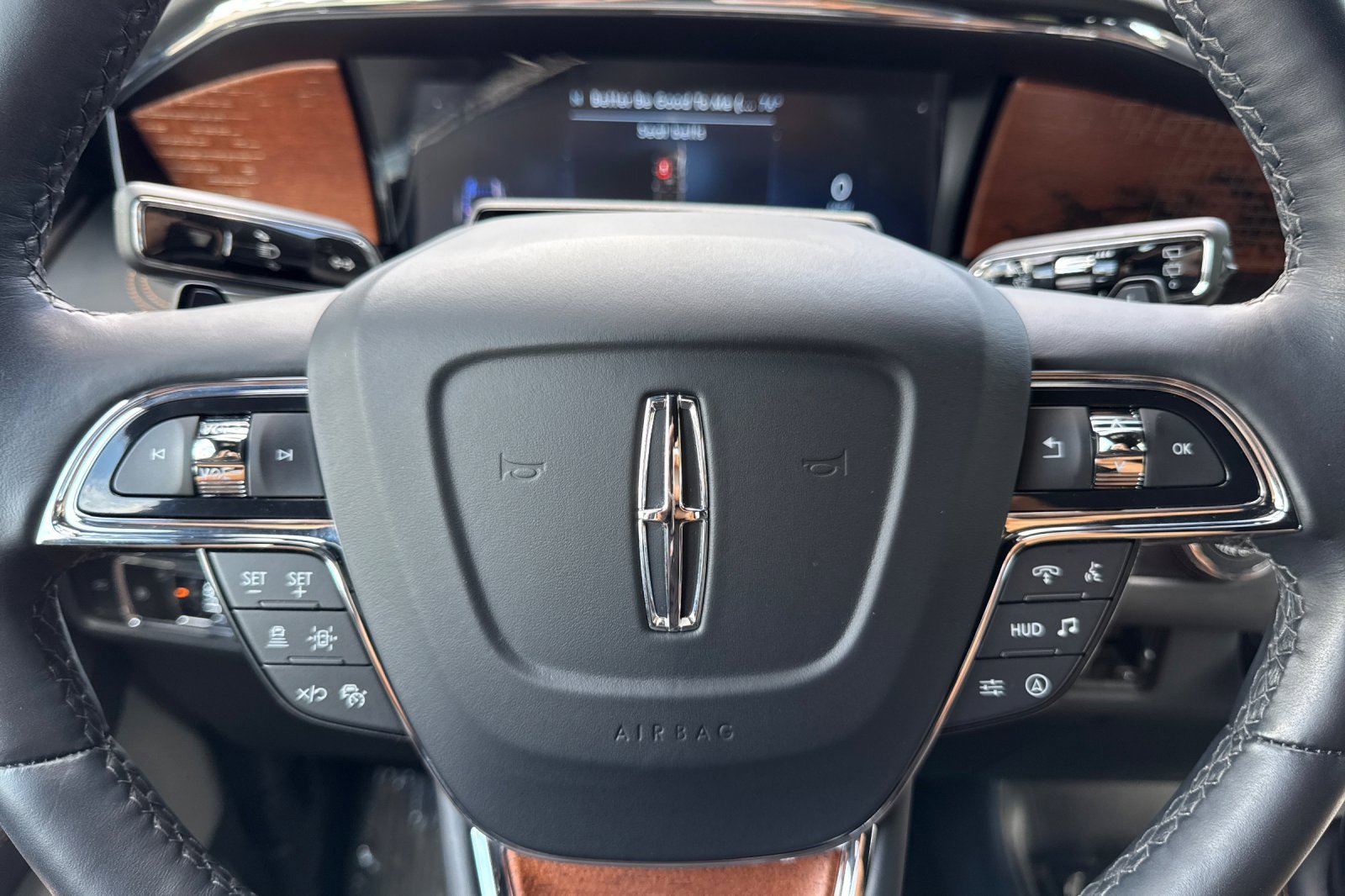 Used 2024 Lincoln Navigator Black Label image 25