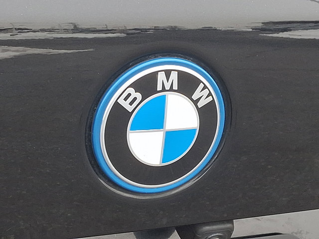 Certified 2025 BMW X5 xDrive50e w/ Climate Comfort Package image 39