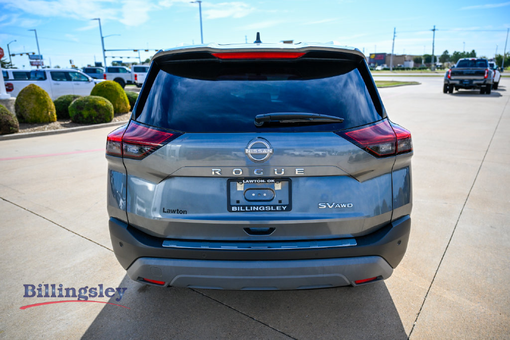 Used 2023 Nissan Rogue SV w/ SV Premium Package AWD/4WD image 6