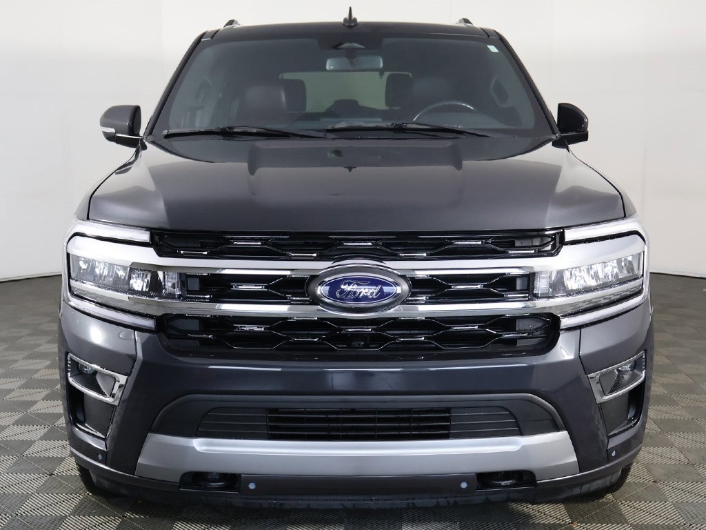 Used 2022 Ford Expedition Limited image 16