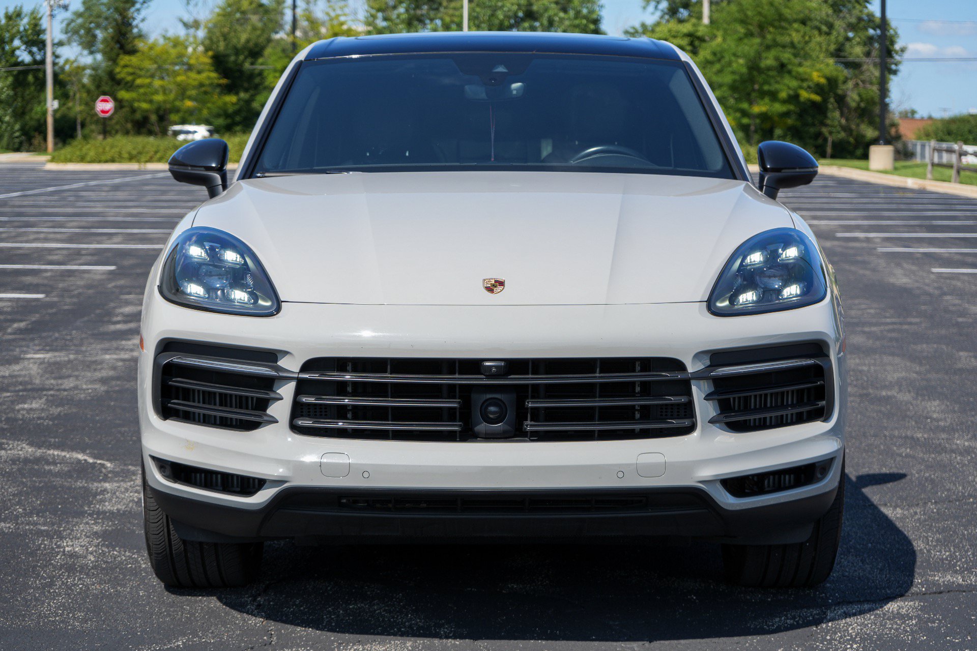 Used 2021 Porsche Cayenne S w/ Premium Package Plus AWD/4WD image 2