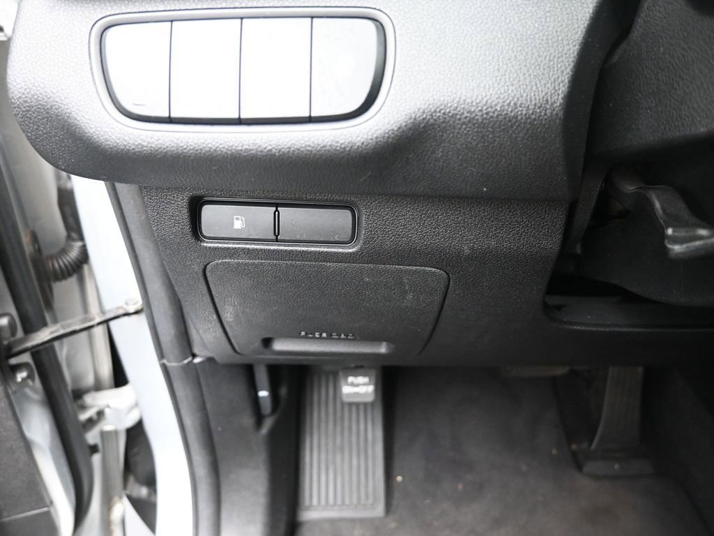 Used 2016 Kia Sorento LX FWD image 16