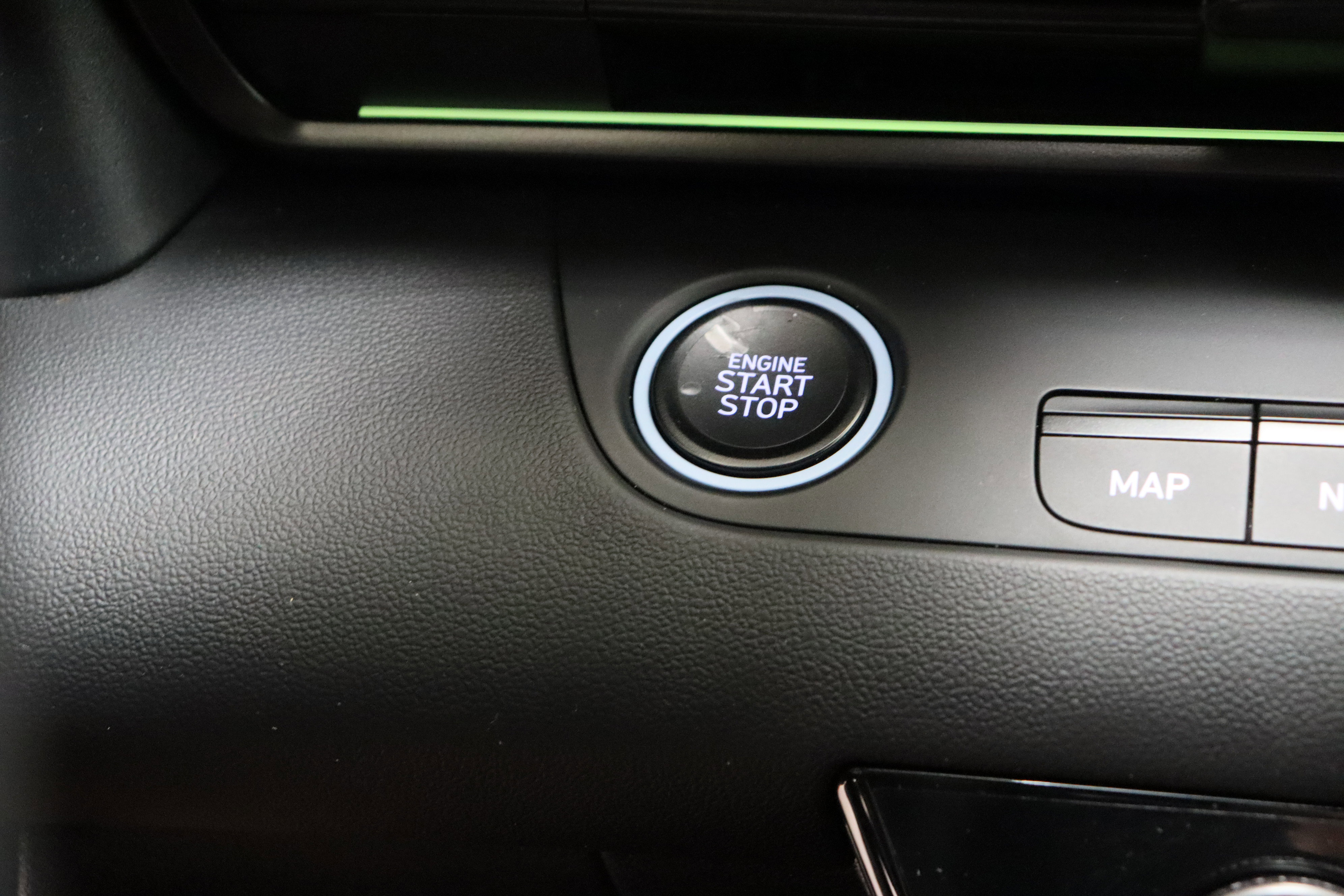 Used 2026 Hyundai Elantra N image 18