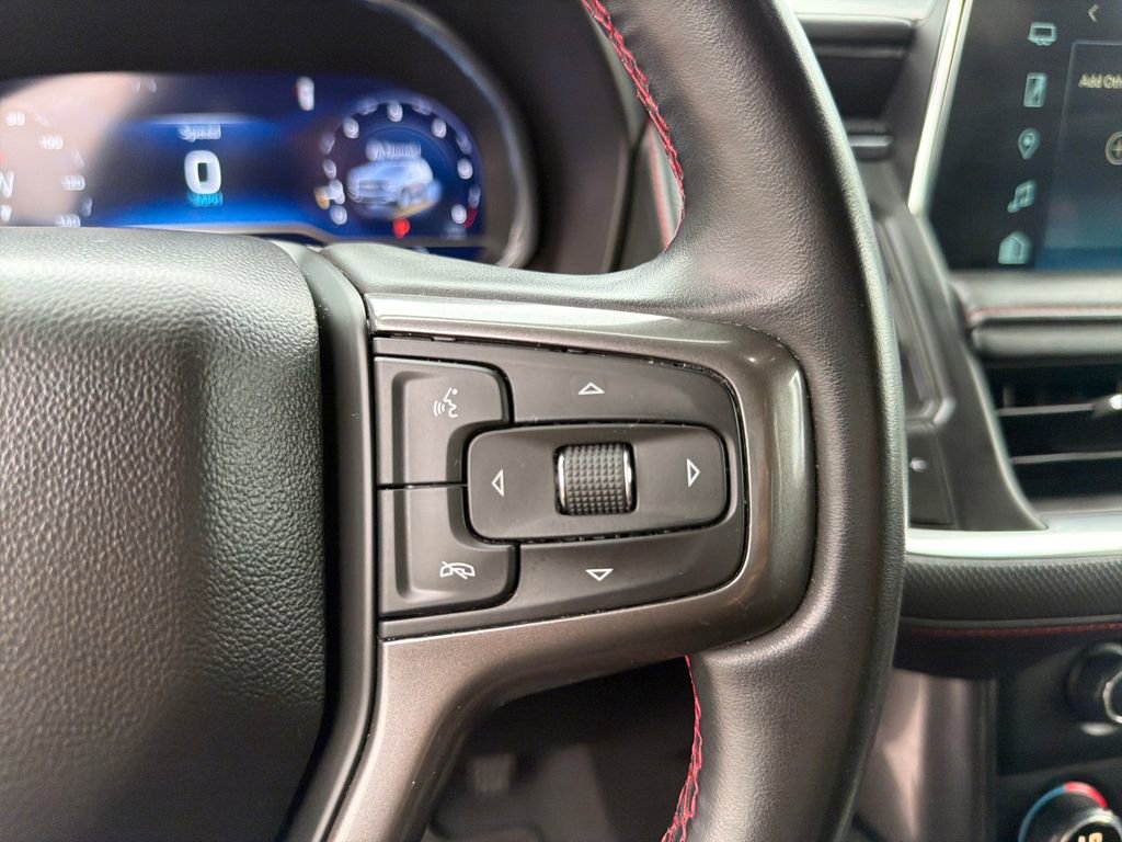 Used 2024 Chevrolet Suburban RST RWD image 38
