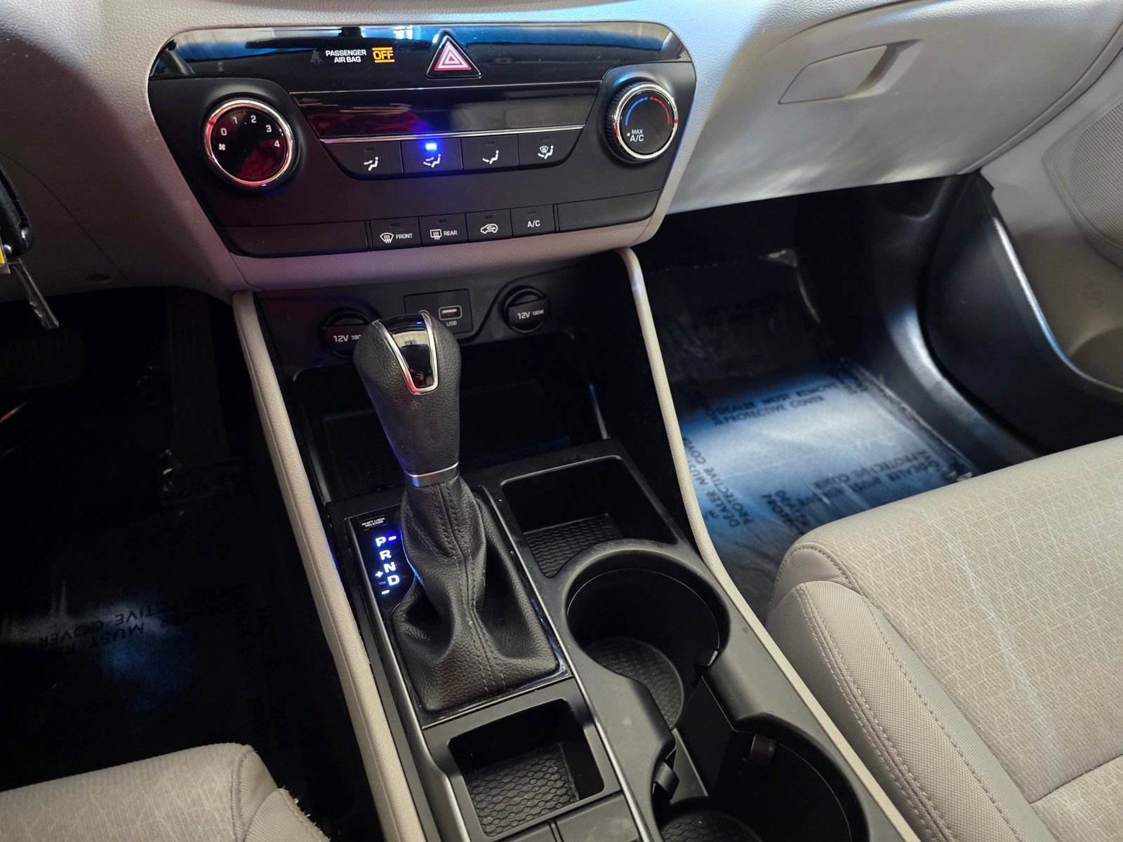 Used 2018 Hyundai Tucson SE image 27