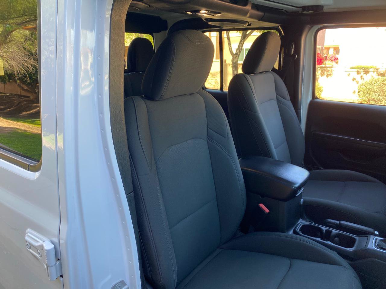 Used 2021 Jeep Gladiator Sport AWD/4WD image 40