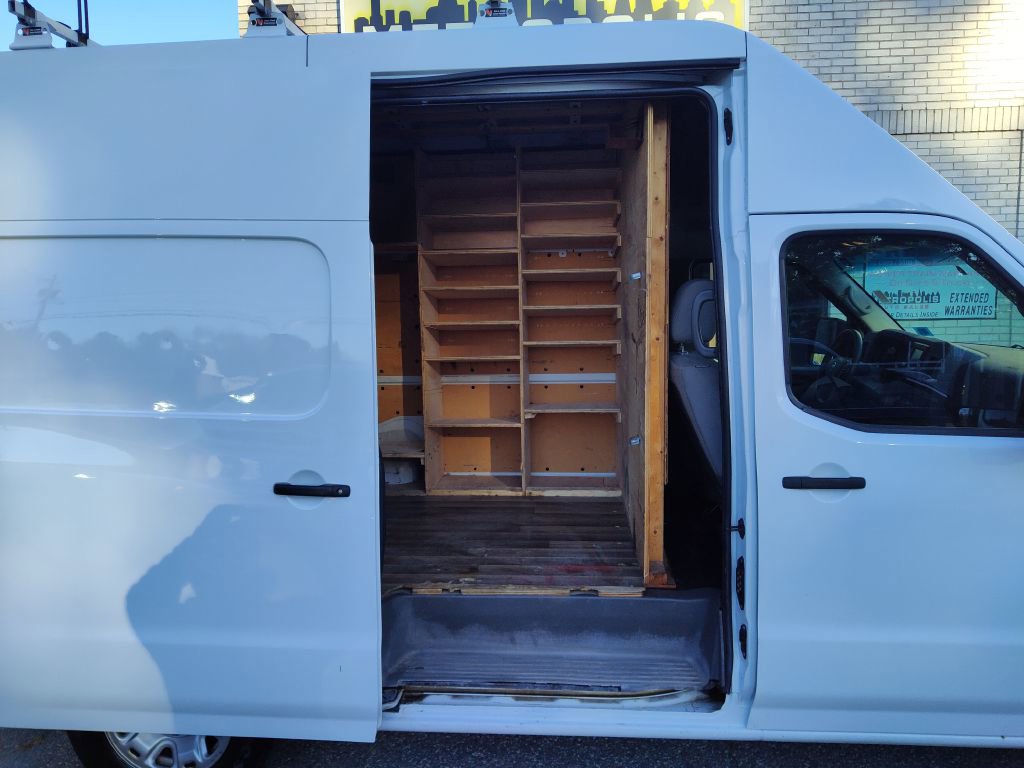 Used 2019 Nissan NV 2500 SV RWD image 18