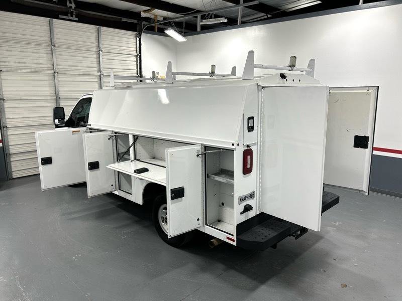 Used 2020 GMC Savana 3500 w/ Power Convenience Package RWD image 47