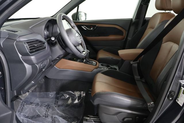 Used 2025 Subaru Forester Touring AWD/4WD image 30