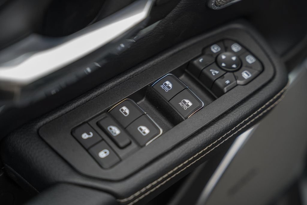 New 2026 RAM 1500 Laramie w/ Night Edition AWD/4WD image 45
