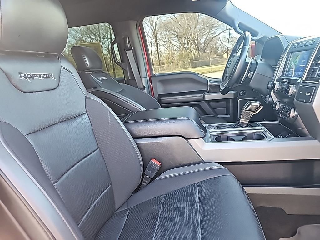 Used 2020 Ford F150 Raptor w/ Equipment Group 802A Luxury image 35