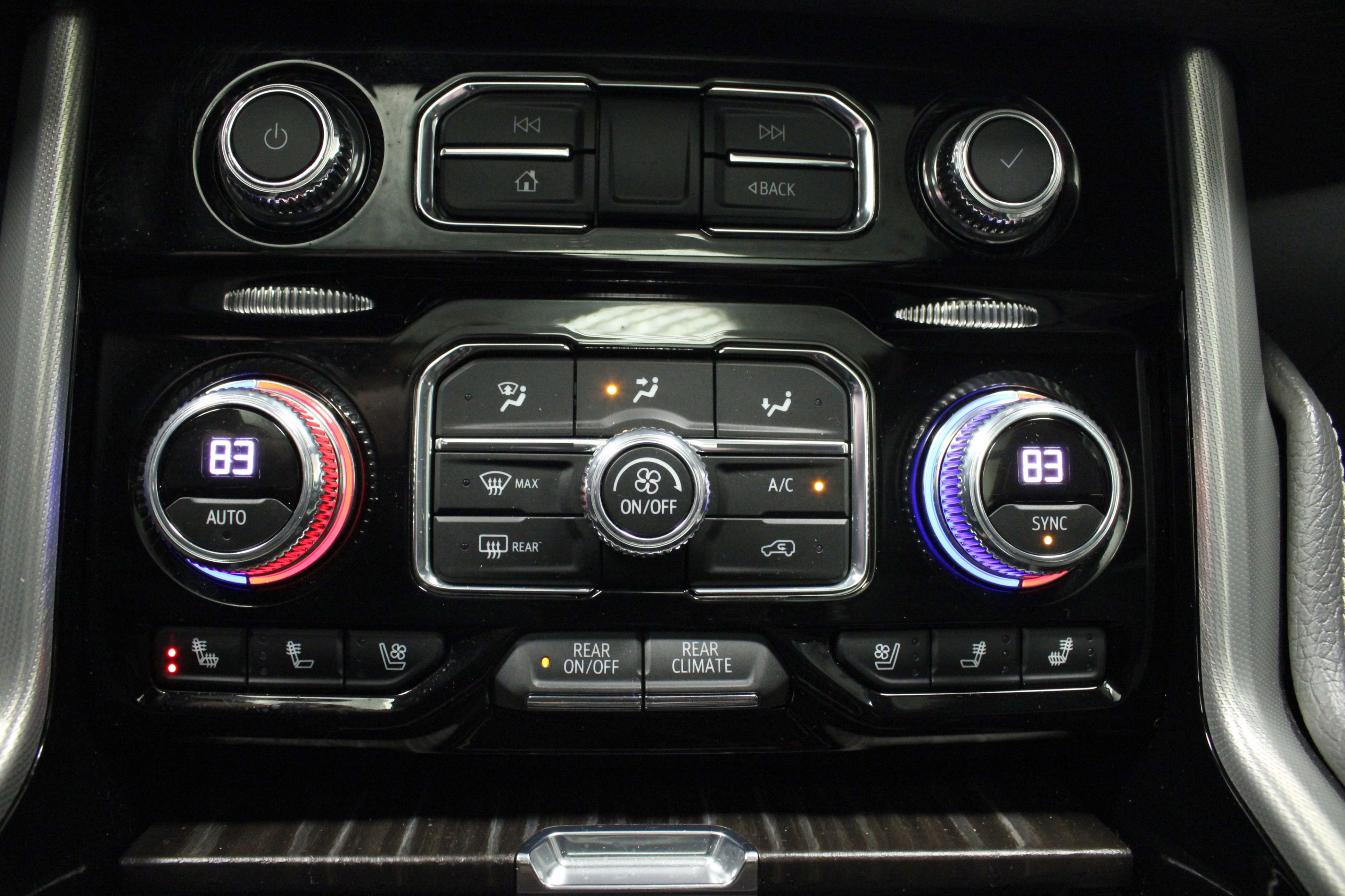 Used 2022 GMC Yukon Denali AWD/4WD image 26