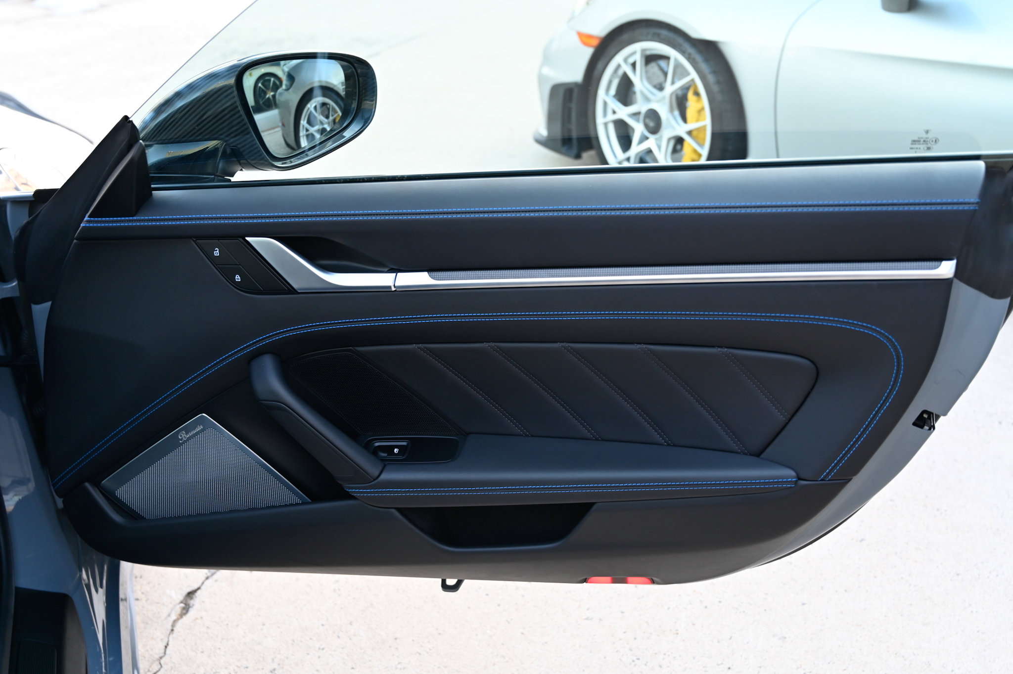 Used 2023 Porsche 911 Turbo S image 41