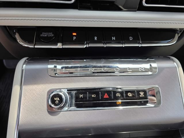 New 2026 Lincoln Aviator 2WD image 11