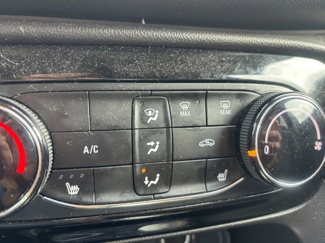 Used 2022 Buick Encore GX Preferred w/ Cold Weather Comfort Package image 14