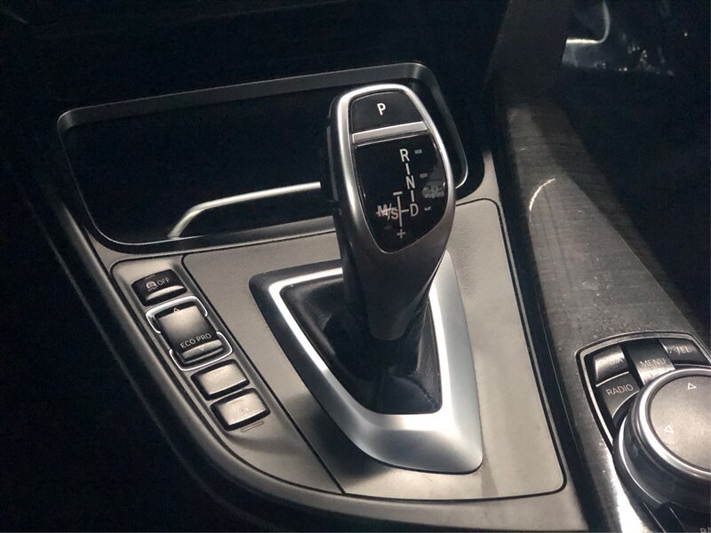 Used 2016 BMW 428i Convertible RWD image 26